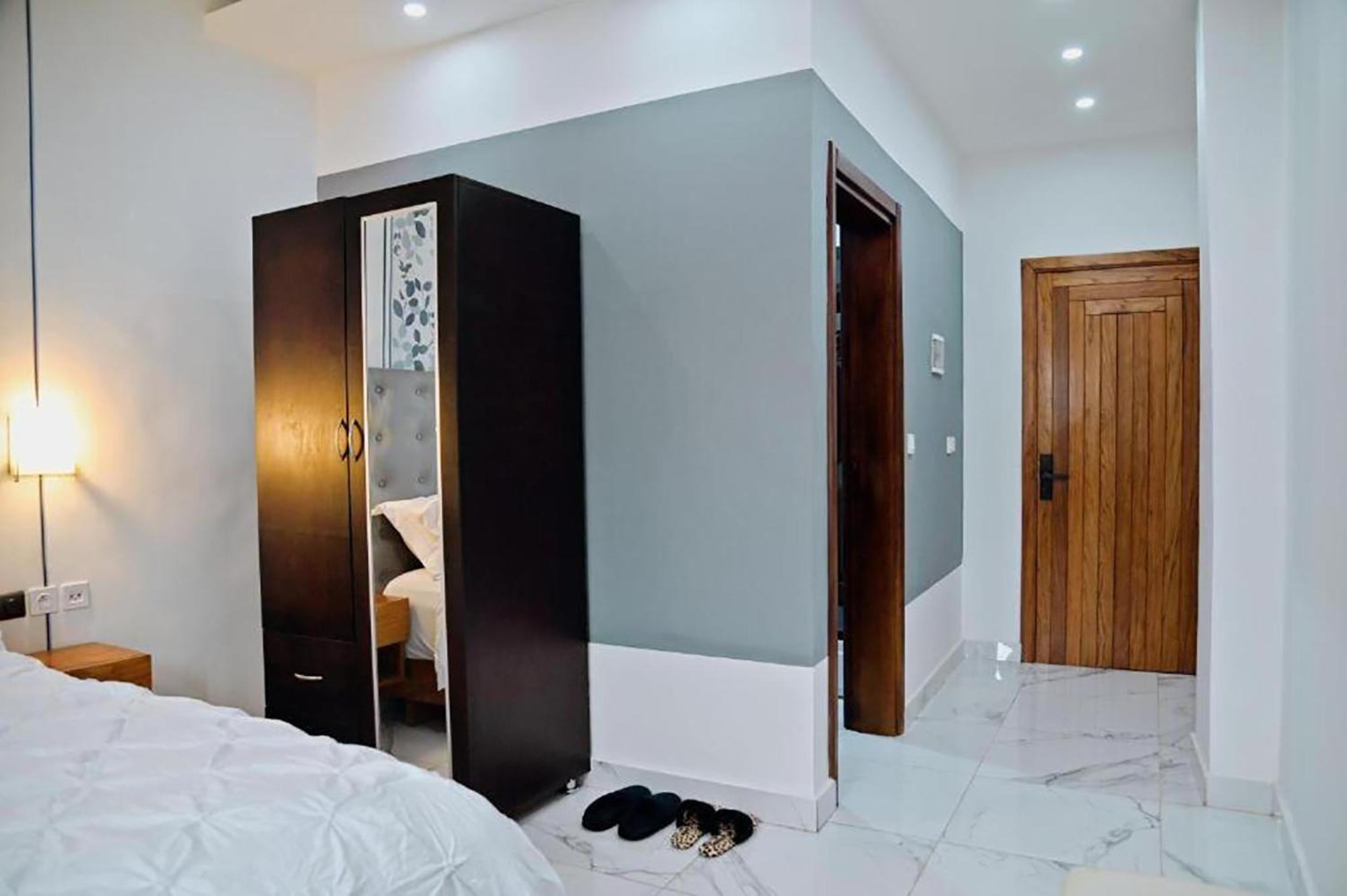 Cincinnati Hotel Yaounde Ngoại thất bức ảnh